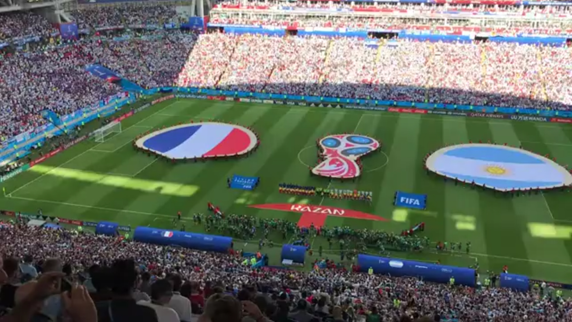 其内外皆